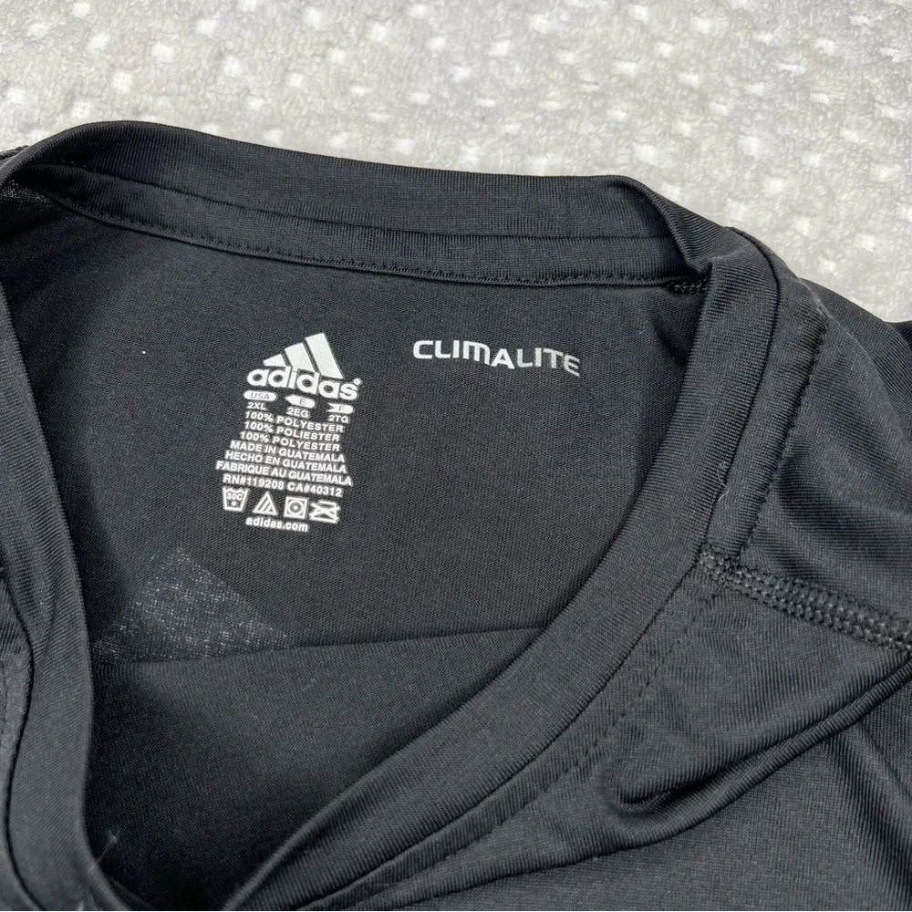 ! NWOT. Adidas men’s climalite shirt